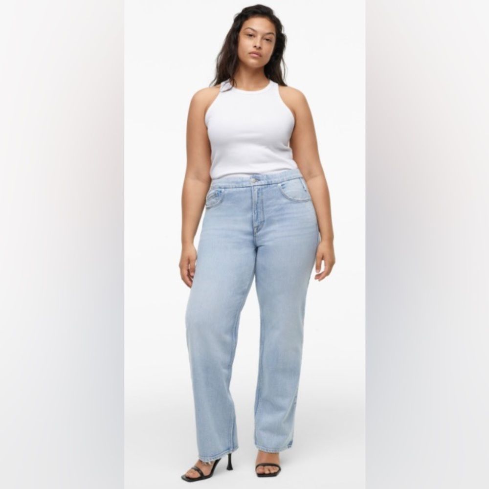 NWT Good American X Zara 90’s Relaxed Fit Jeans